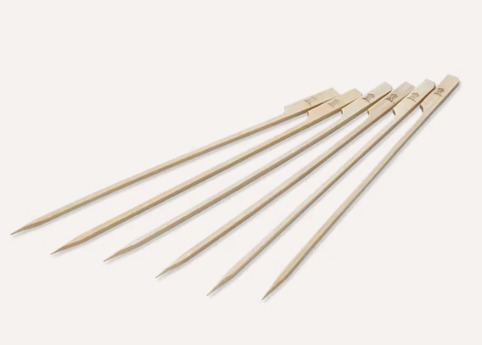BROCHETAS DE BAMBÚ